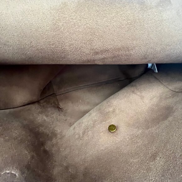 Tan Street Level Tassle Tote Bag with Matching Cosmetic Bag - Picture 6 of 9